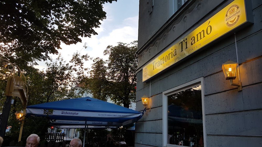 Unser Koch bei der Arbeit